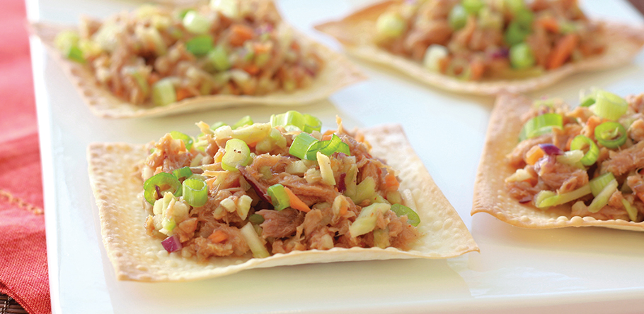 Hungry Girl’s Tuna-Topped Wonton Crisps